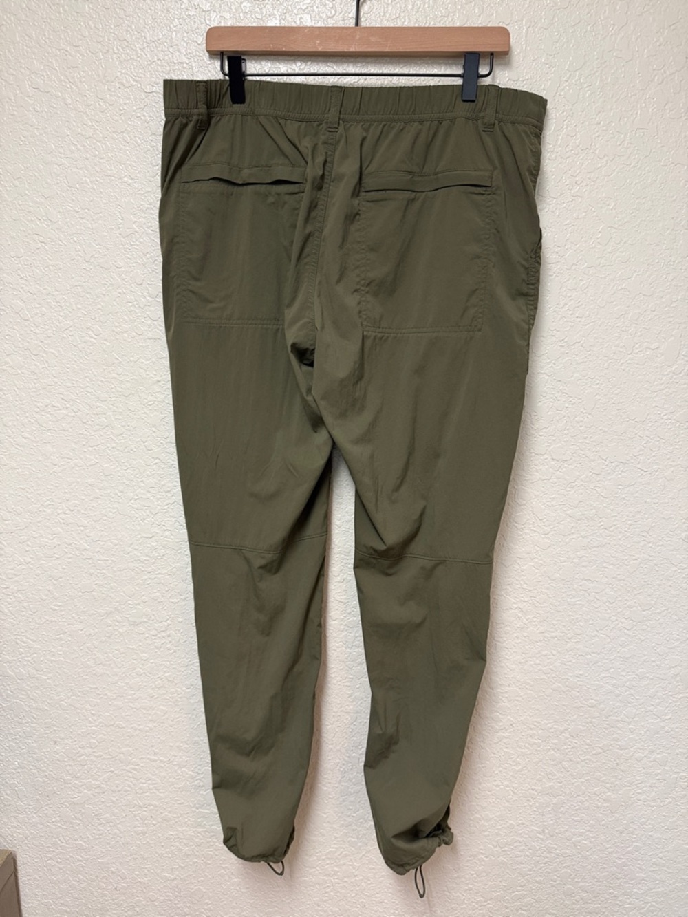 REI Olive Green Casual Cargo Pants Size 14 - Picture 14 of 16